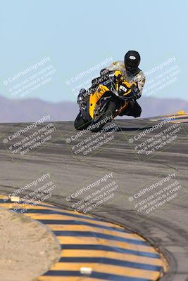 media/Feb-03-2024-SoCal Trackdays (Sat) [[767c60a41c]]/1-Turns 9 and 10 (940am)/